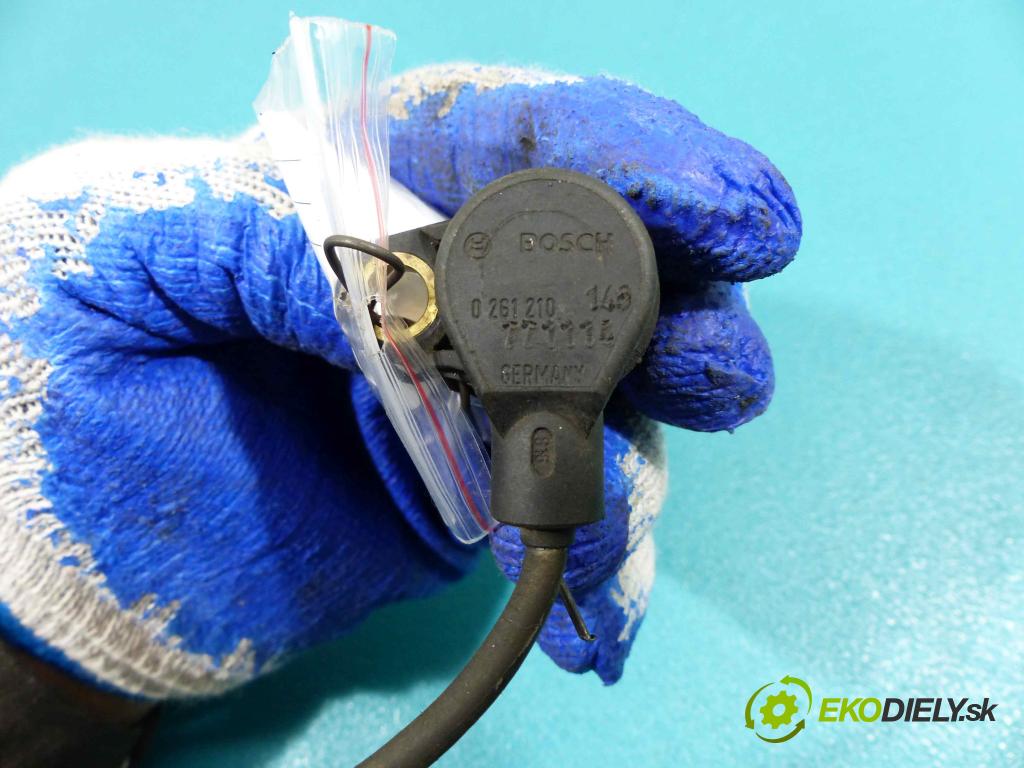 Vw Passat B5 1995-2005 1.6 8V - 101 hp manual 74 kW 1600 cm3  snímač hřídele klikového 0261210.