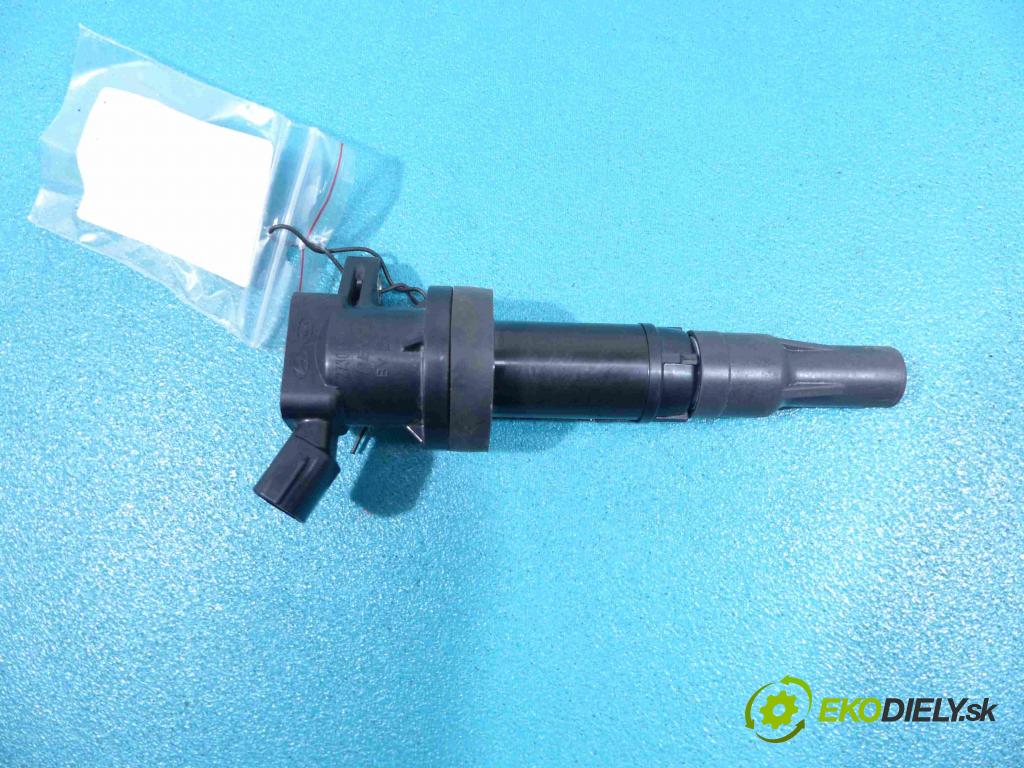 Hyundai I30 III 2016- 1.4 16V - 100 HP manual 73,3 kW 1368 cm3  Cievka zapaľovacia 27301-03200 (Zapaľovacie cievky, moduly)