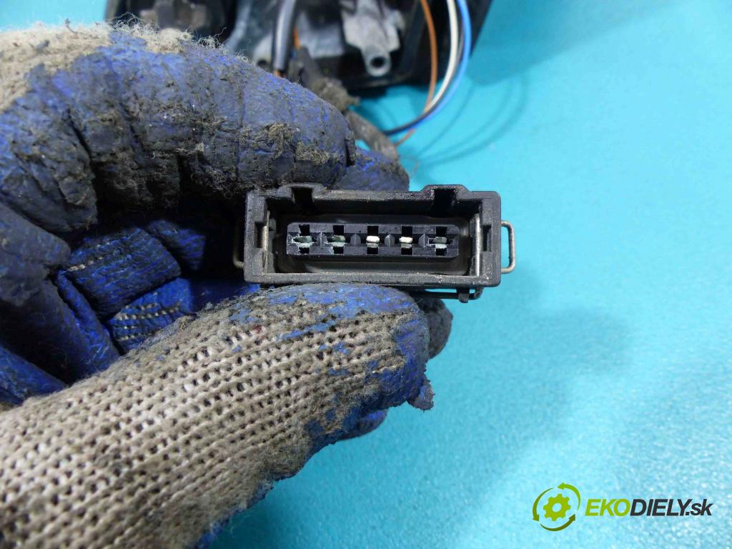 Seat Ibiza II 1993-2002 2.0 16V - 150 hp manual 110 kW 1984 cm3  zpětné zrcátko pravé E10217430