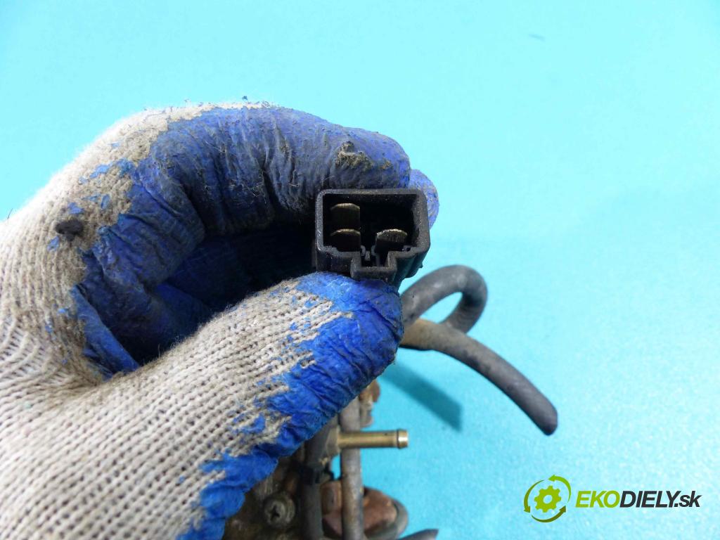 Daewoo Tico 0.8B manual 31 kW 796 cm3  Karburátor