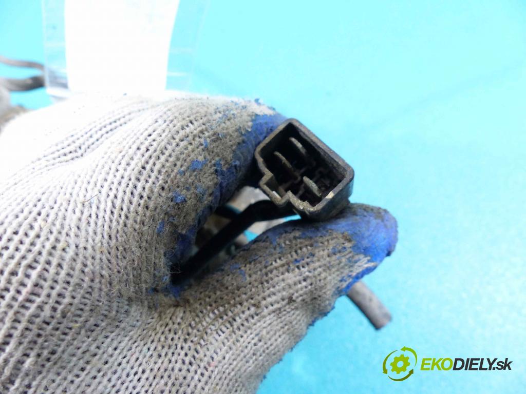 Daewoo Tico 0.8B manual 31 kW 796 cm3  Karburátor