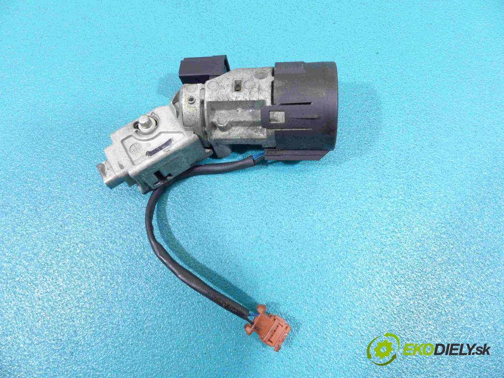 Citroen C3 2002-2009 1.4 8V - 73 hp manual 54 kW 1360 cm3  jednotka řídící 9665424480