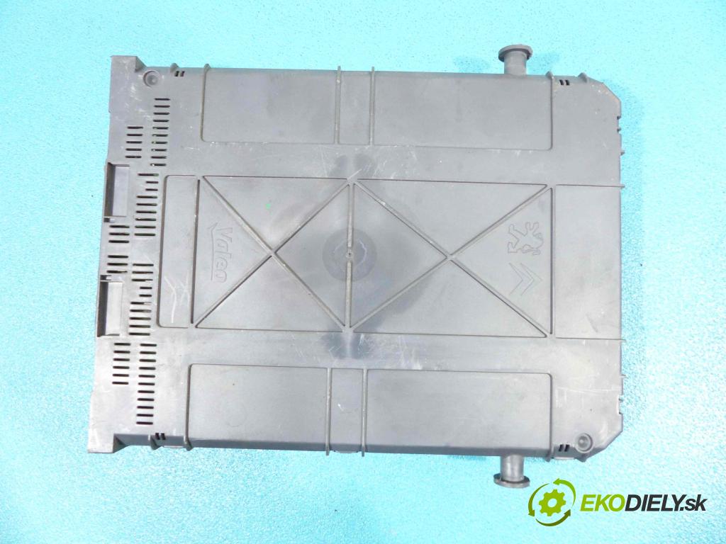 Citroen C3 2002-2009 1.4 8V - 73 hp manual 54 kW 1360 cm3  jednotka řídící 9665424480