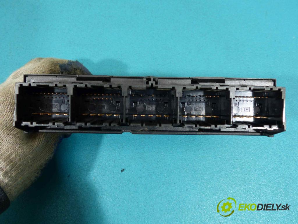 Ford Mondeo Mk3 2000-2007 1.8 16V - 125 hp manual 92 kW 1798 cm3  jednotka řídící 3S7A-12A650-LA