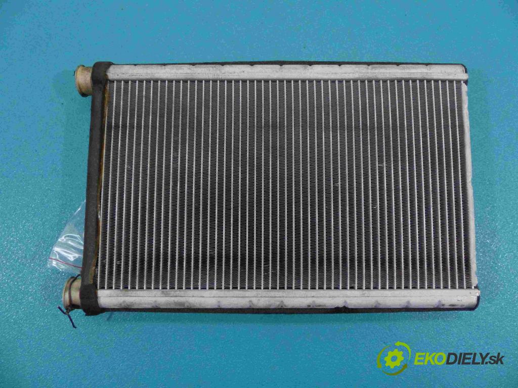 Bmw 3 e90 2005-2013 2.0D 150 hp manual 110 kW 1995 cm3  topné těleso radiátor topení  (Radiátory topení)