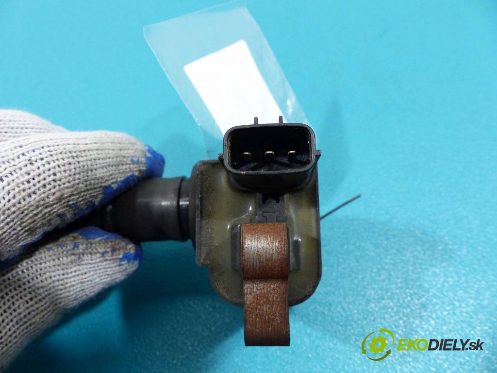 Volvo V40 I 1995-2004 1.8 GDI 125 HP manual 92 kW 1834 cm3  Cievka zapaľovacia  (Zapaľovacie cievky, moduly)