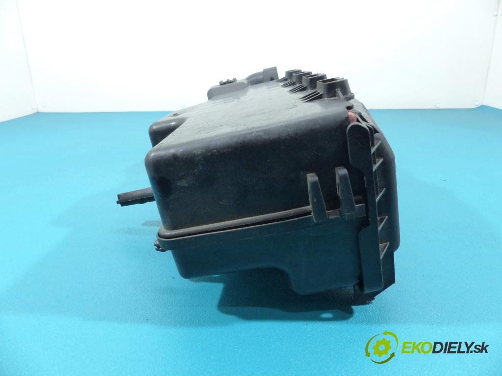 Peugeot 5008 I 2009-2017 1.6 HDI 109 hp manual 80 kW 1560 cm3  obal filtra vzduchu 9663365980 (Kryty filtrů)