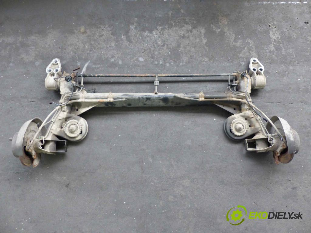 Skoda Superb I 2001-2008 1.9 TDI 131 hp manual 96 kW 1896 cm3  zadní část výztuha 