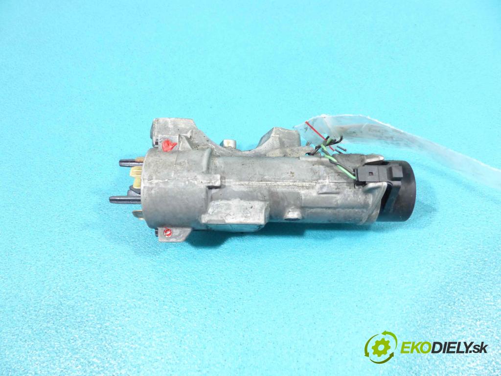 Skoda Octavia I 1996-2010 2.0 8V - 116 HP manual 85 kW 1984 cm3  spinačka  (Spínacie skrinky a kľúče)