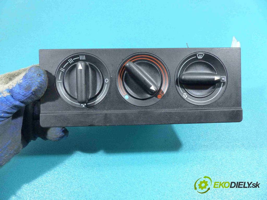 Audi 80 B4 1991-1994 2.0 - 90 HP manual 66 kW 1984 cm3  - Panel kúrenia 