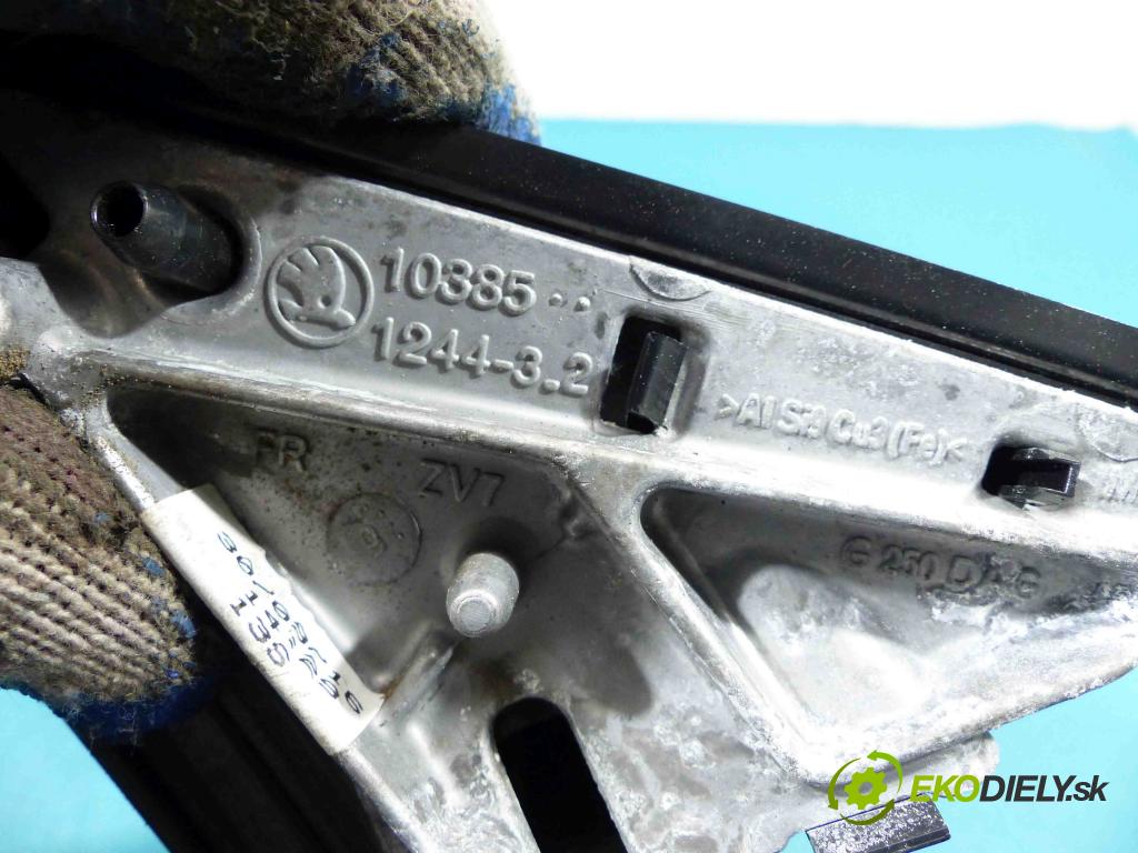 Skoda Fabia II 2007-2014 1.2 TSI 86 hp manual 63 kW 1197 cm3  zpětné zrcátko levé
