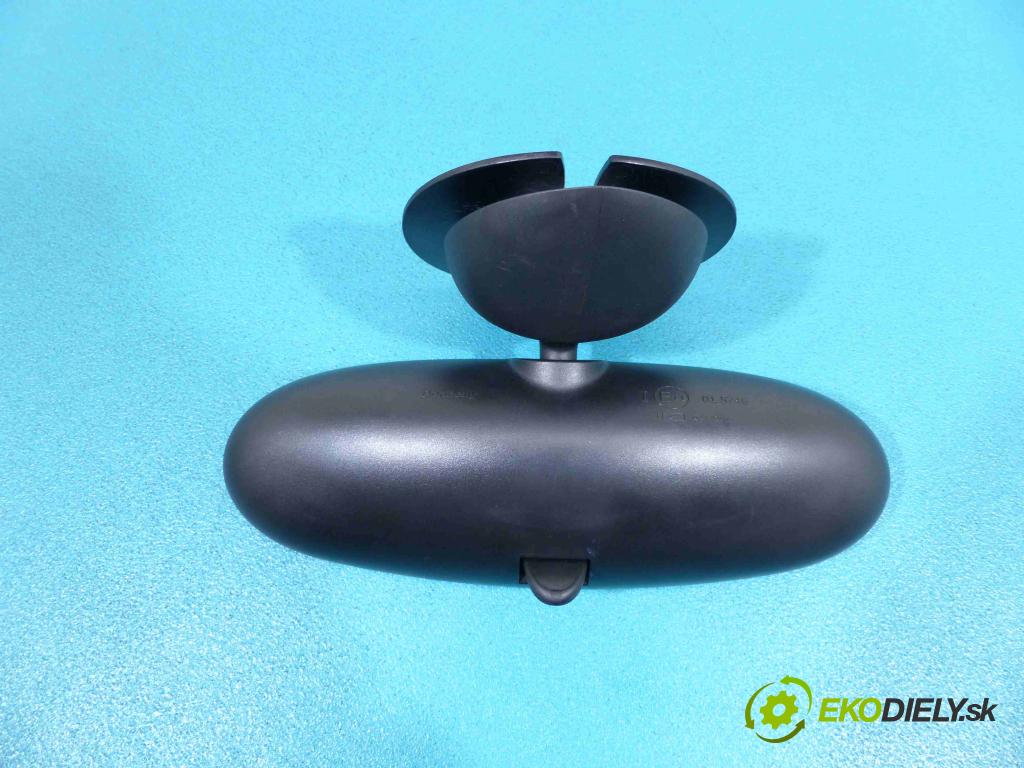 Mini One I 2000-2006 1.6 - 90 hp manual 66 kW 1598 cm3  zpětné zrcátko vnitřní  (Světla vnitřní)