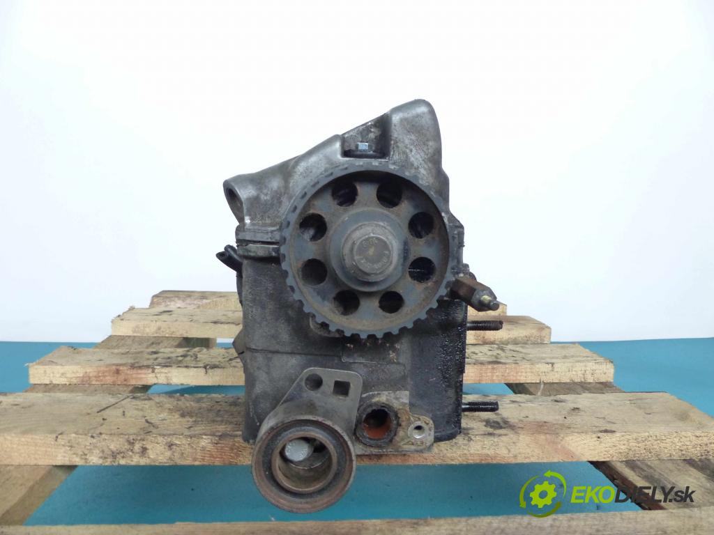 Audi A6 C4 1994-1997 2.5 TDI 116 hp manual 85 kW 2461 cm3  hlava válců motora AAT