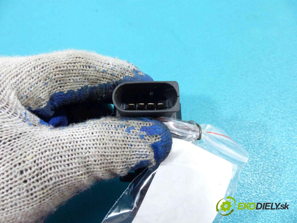 Mercedes CLK C209 2002-2009 3.0 V6 231 HP automatic 170 kW 2997 cm3  Cievka zapaľovacia A0001502680 (Zapaľovacie cievky, moduly)