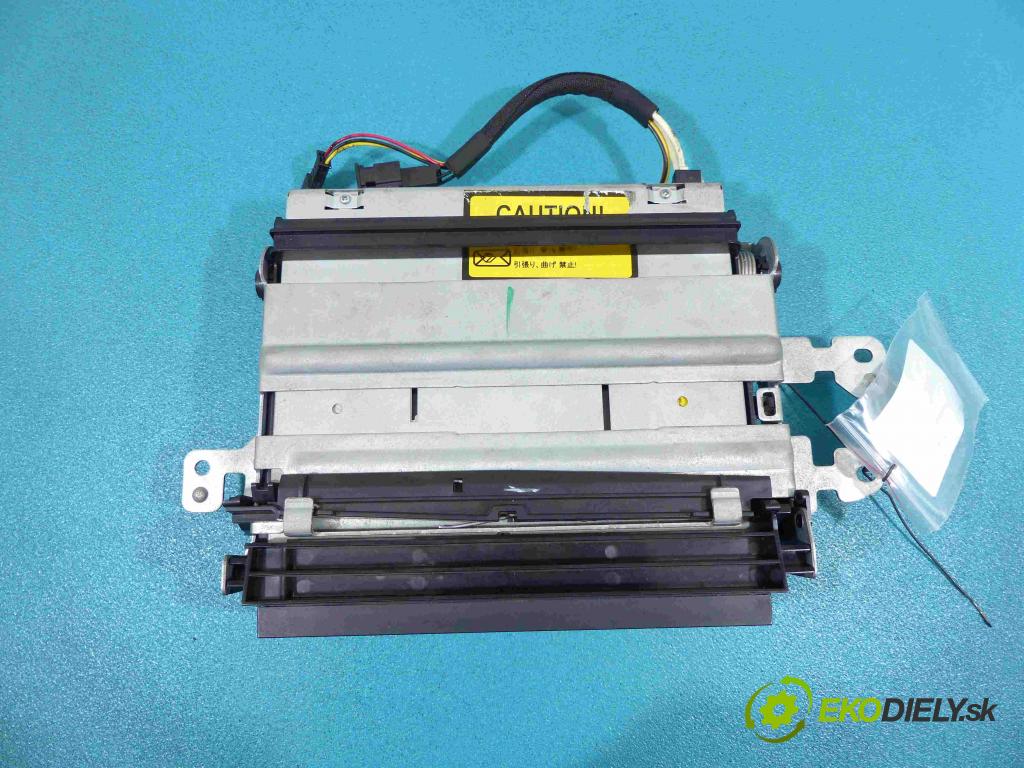 Mercedes R  W251 2005-2013 3.5 V6 272 HP automatic 200 kW 3498 cm3 5- Menič CD  (CD meniče)