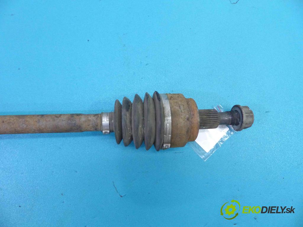 Mercedes R  W251 2005-2013 3.5 V6 272 HP automatic 200 kW 3498 cm3  Poloos pravá  (Poloosy)