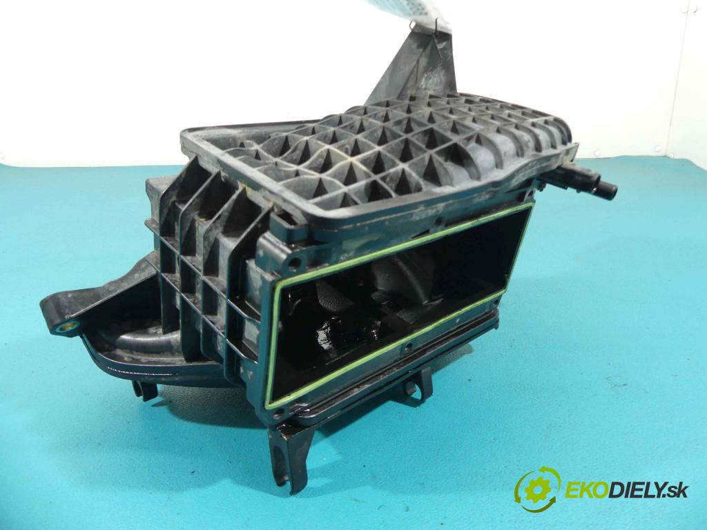 Vw Jetta VI 2010-2018 1.4 TSI 122 HP manual 90 kW 1398 cm3  Potrubie sacie, sanie 03C129711AM (Sacie potrubia)