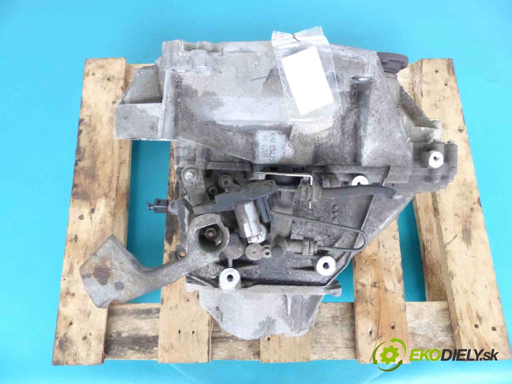 Vw Jetta VI 2010-2018 1.4 TSI 122 HP manual 90 kW 1398 cm3  Prevodovka - manuálne NBW