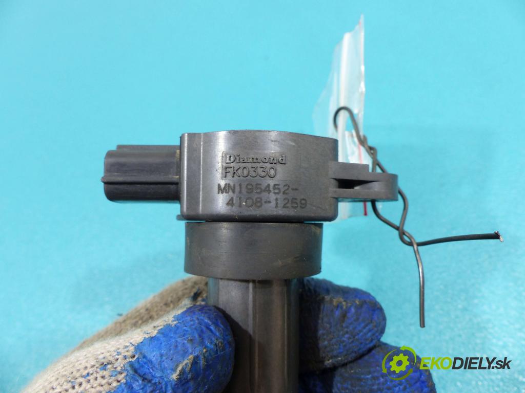 Smart Forfour I 2004-2006 1.3 16V - 95 HP manual 70 kW 1332 cm3  Cievka zapaľovacia MN195452 (Zapaľovacie cievky, moduly)