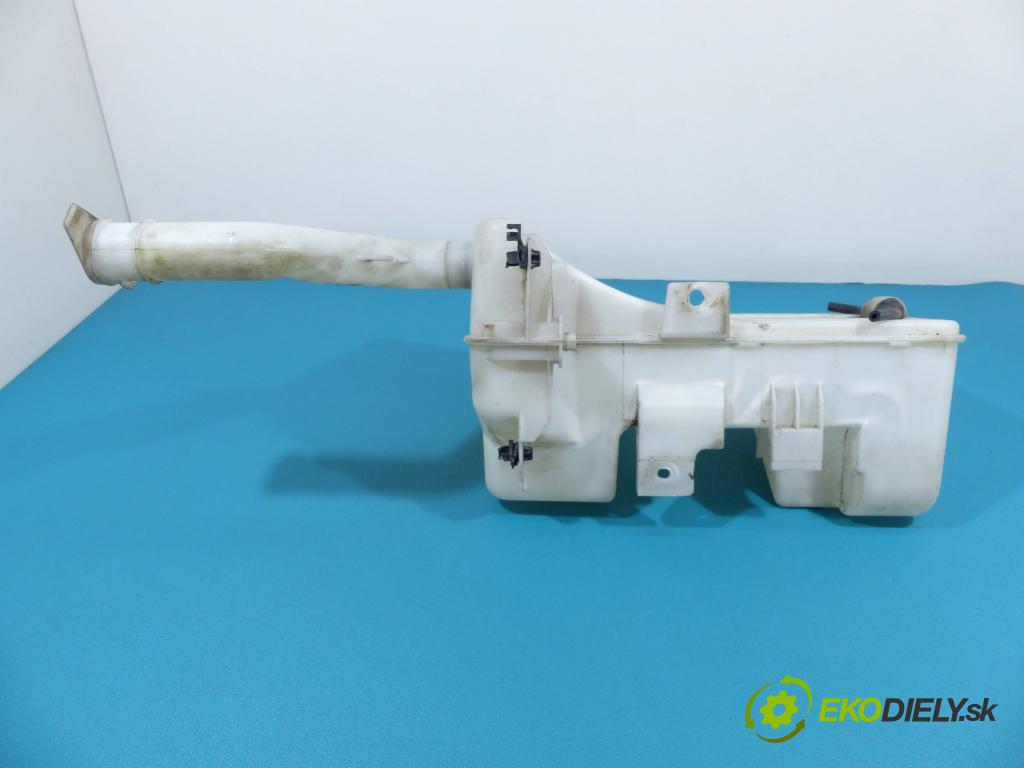 Smart Forfour I 2004-2006 1.3 16V - 95 hp manual 70 kW 1332 cm3  nádržka ostřikovače A4548600060