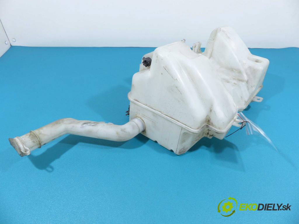 Smart Forfour I 2004-2006 1.3 16V - 95 hp manual 70 kW 1332 cm3  nádržka ostřikovače A4548600060