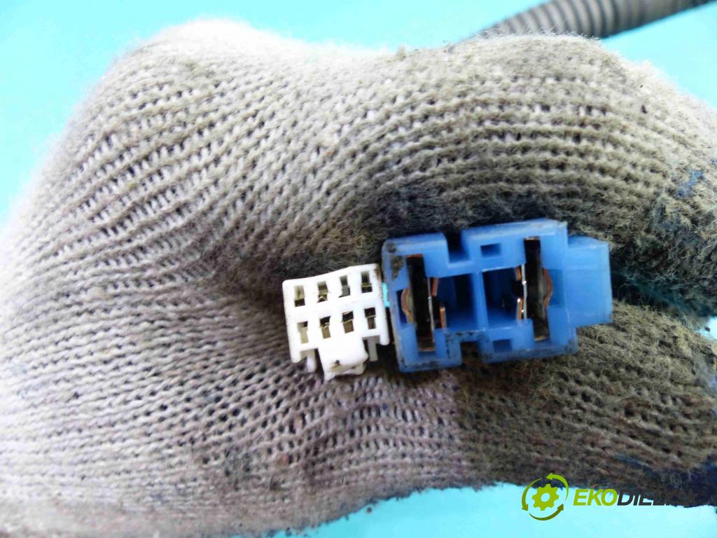 Smart Forfour I 2004-2006 1.3 16V - 95 HP manual 70 kW 1332 cm3 riadenie volantu A4544600000