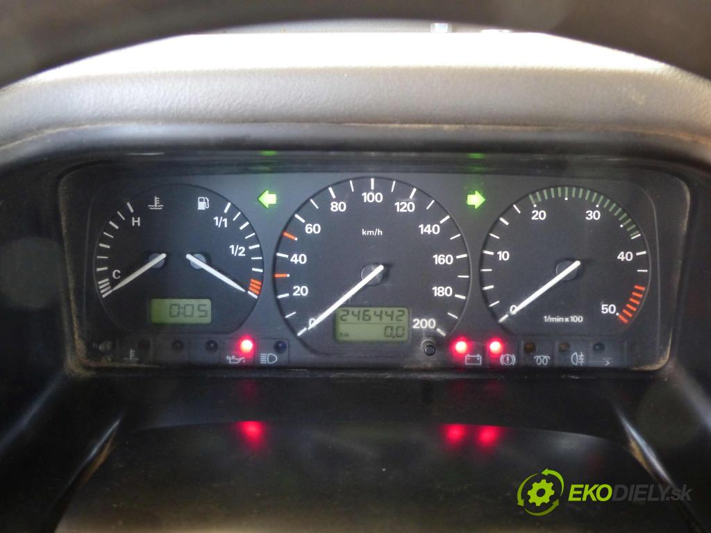 Vw Transporter T4 1990-2003 2.4d 77 hp manual 57 kW 2370 cm3  prístrojovka 7D0919861P (Přístrojové desky, displeje)