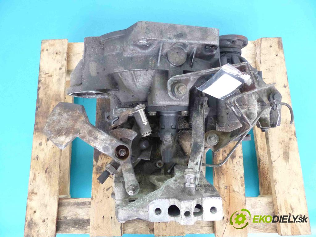Vw Passat B6 2005-2010 1.9 TDI 105 HP manual 77 kW 1896 cm3  Prevodovka - manuálne JCX