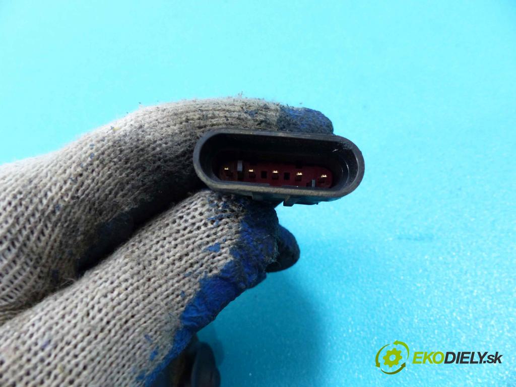 Fs lublin Lublin 2.4 TD 88 hp manual 64,5 kW 2417 cm3  motor stěračů přední část 408000031