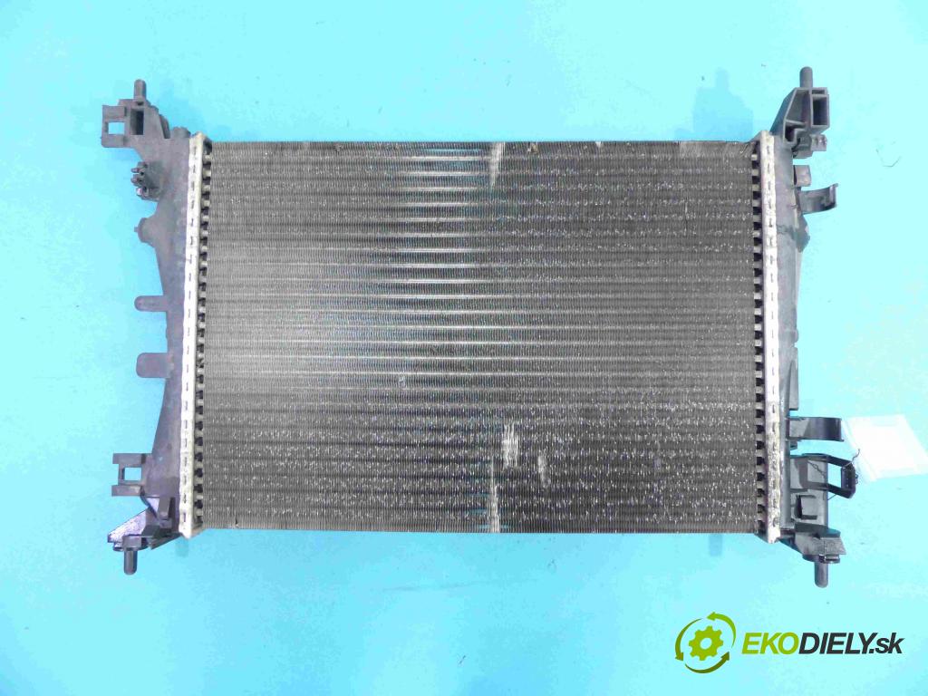 Fiat Punto Grande 1.2 8V - 65 HP manual 48 kW 1242 cm3  Chladič 55700447 (Chladiče)
