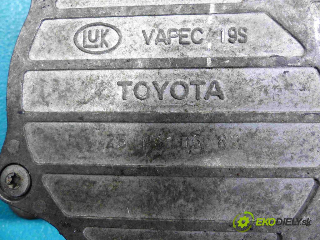 Toyota Avensis II T25 2003-2008 2.2 177 hp manual 130 kW 2231 cm3  pumpa vakuová