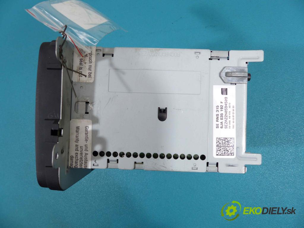 Seat Toledo IV 2012-2018 1.4 TSI 122 HP automatic 90 kW 1390 cm3  RADIO 6JA035192F (Audio zariadenia)