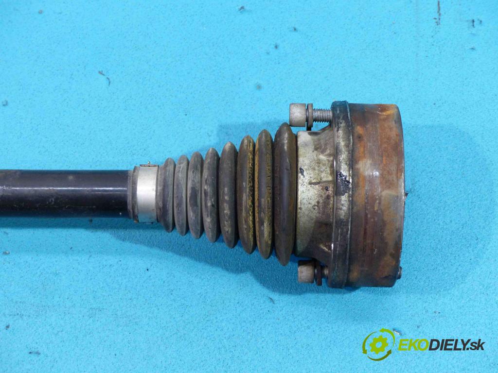 Seat Toledo IV 2012-2018 1.4 TSI 122 HP automatic 90 kW 1390 cm3  Poloos ľavá strana  (Poloosy)