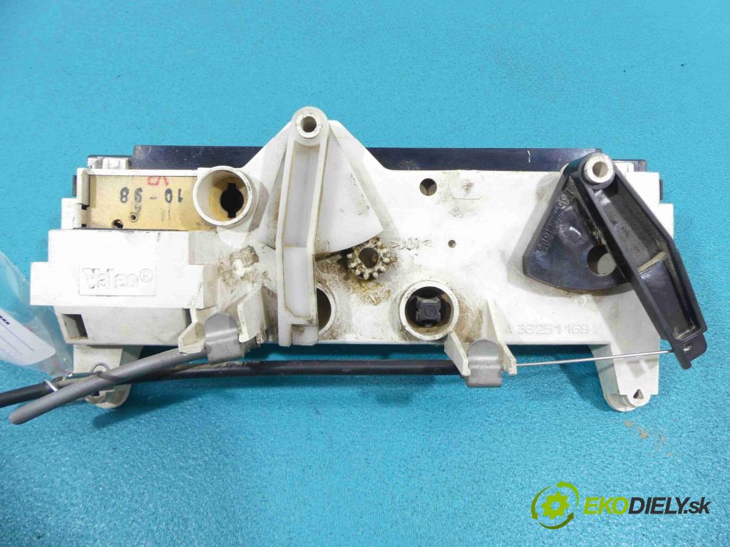 Opel Movano I 1999-2003 2.5d 80 HP manual 59 kW 2499 cm3 - Panel kúrenia 133761F