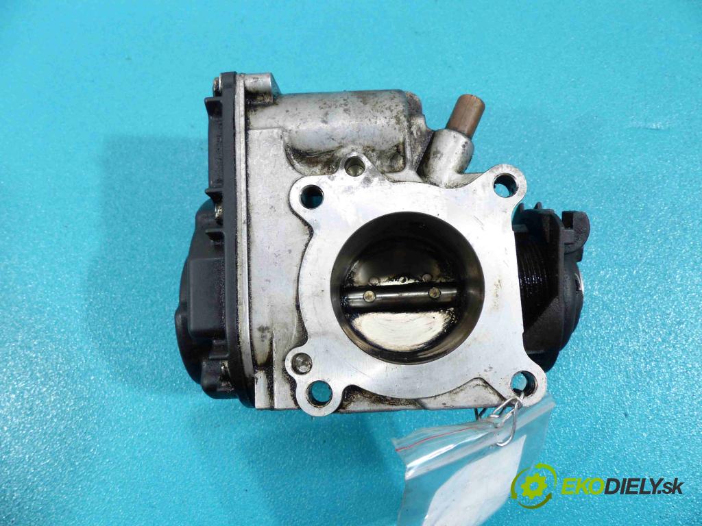Vw Golf IV 1997-2003 1.4 16V - 75 HP manual 55 kW 1390 cm3  Škrtiaca klapka 030133064F (Škrtiace klapky)