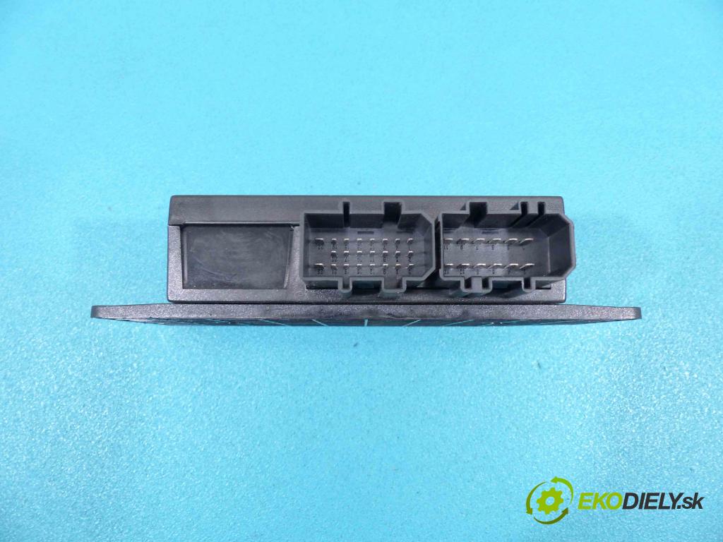 Vw Passat B5 1995-2005 1.8 20V - 125 HP manual 92 kW 1781 cm3  Modul Riadiaca jednotka 1J0959799F (Ostatné)