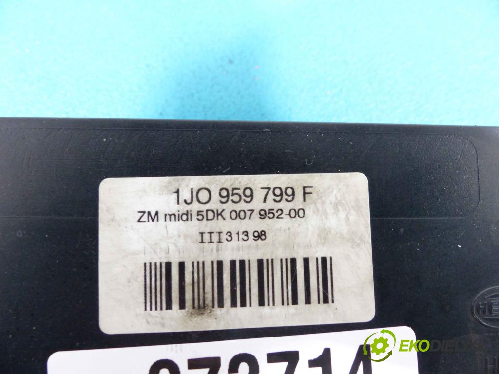 Vw Passat B5 1995-2005 1.8 20V - 125 HP manual 92 kW 1781 cm3  Modul Riadiaca jednotka 1J0959799F (Ostatné)