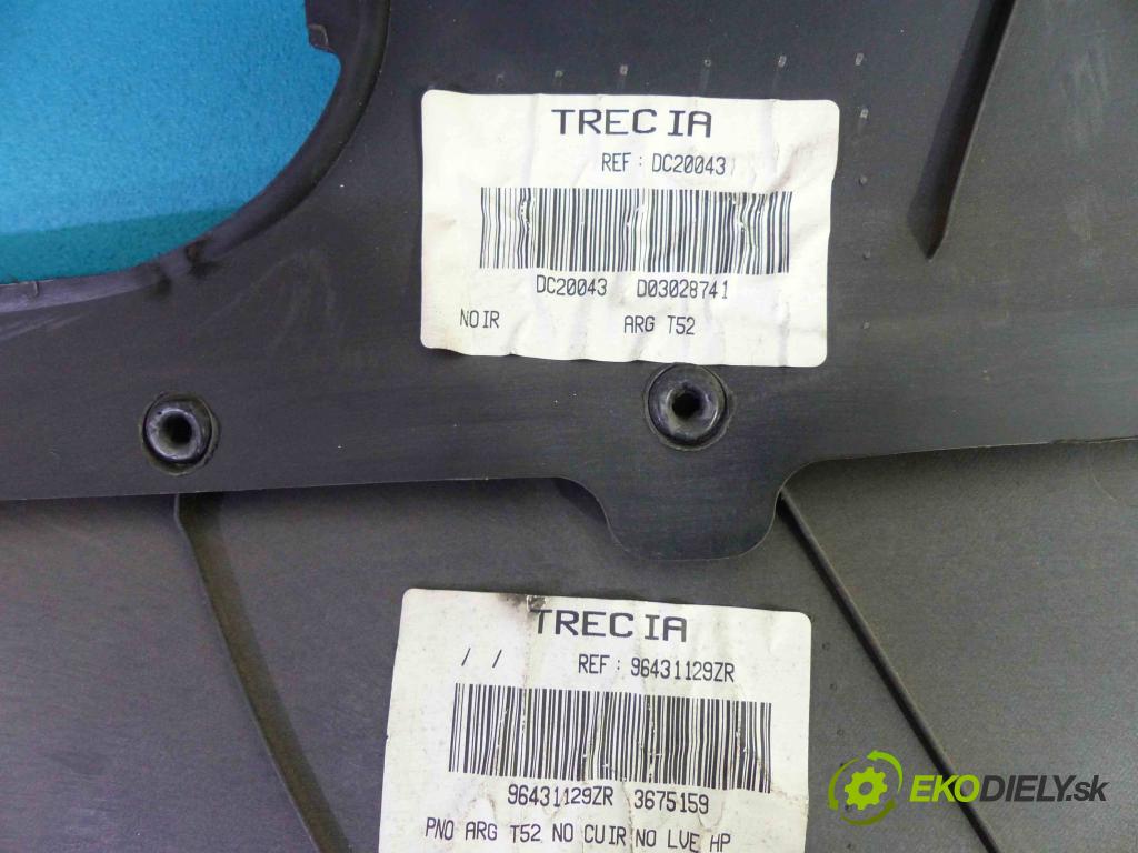Peugeot 307 2.0 HDI 107 HP manual 79 kW 1997 cm3  sedadla sedačky -