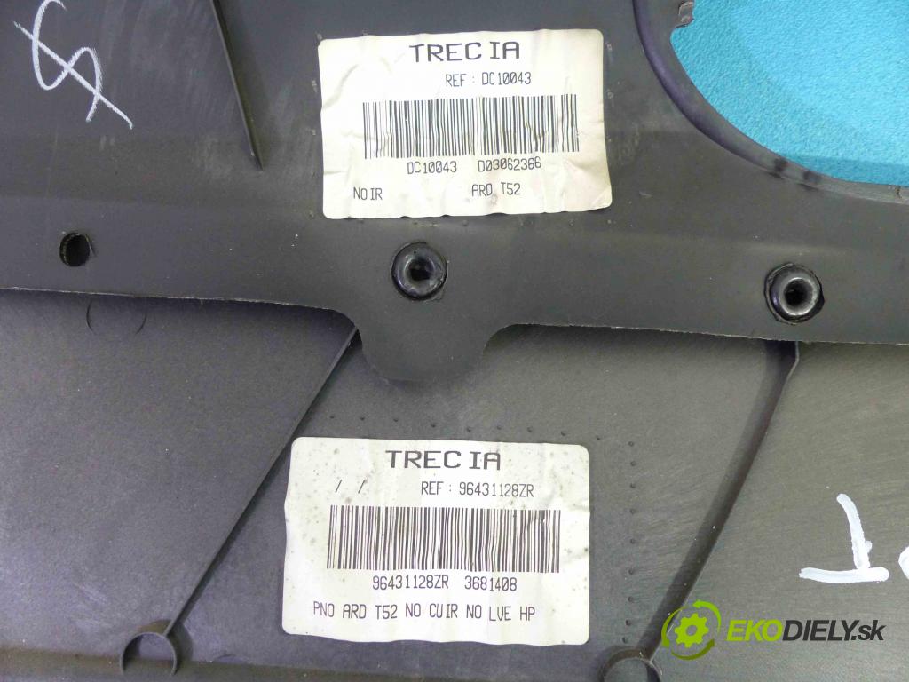 Peugeot 307 2.0 HDI 107 HP manual 79 kW 1997 cm3  sedadla sedačky -