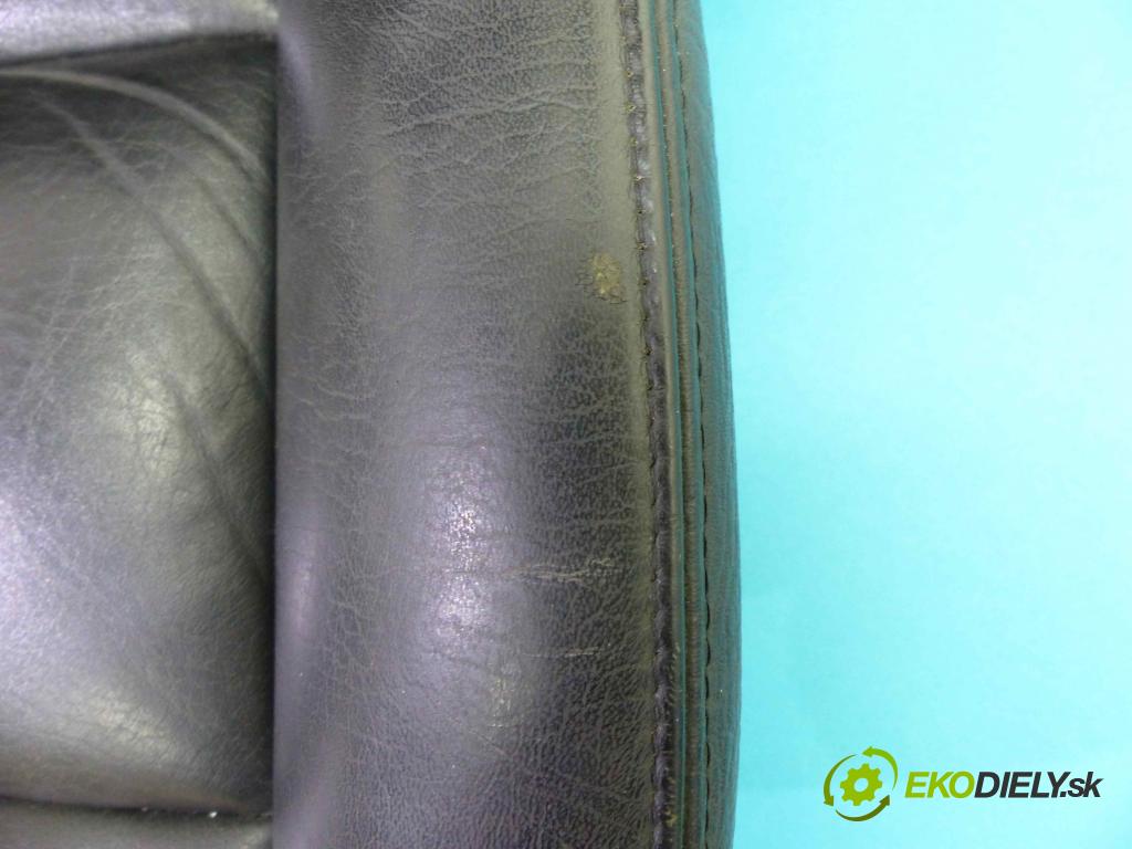 Peugeot 307 2.0 HDI 107 HP manual 79 kW 1997 cm3  sedadla sedačky -