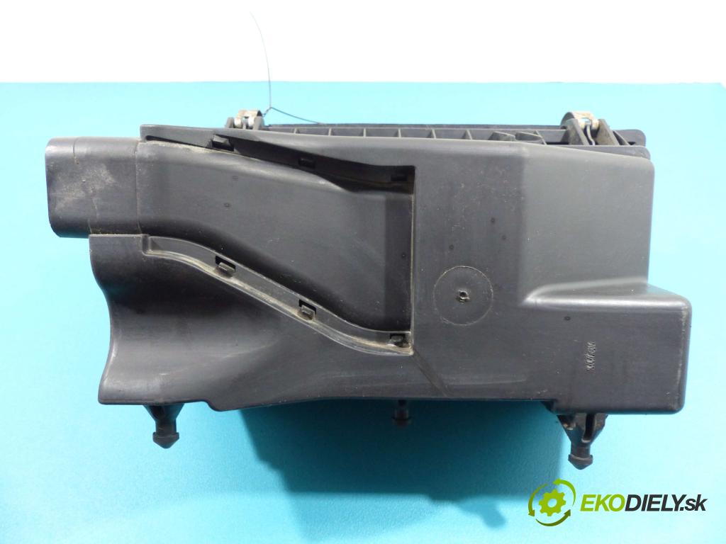 Dodge Caliber 1.8 16V - 150 hp manual 110 kW 1798 cm3  obal filtra vzduchu 04891700AB (Kryty filtrů)