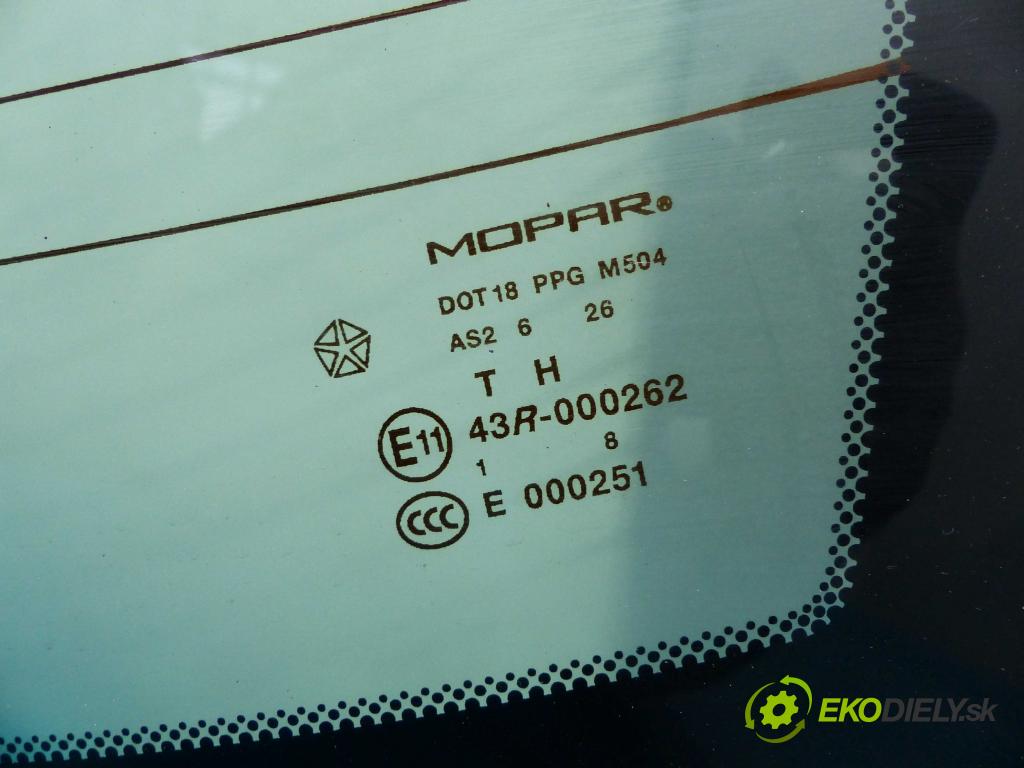Chrysler 300c 3.0 CRD 218 hp automatic 160 kW 2987 cm3  okno zadní část  (Okna zadní)