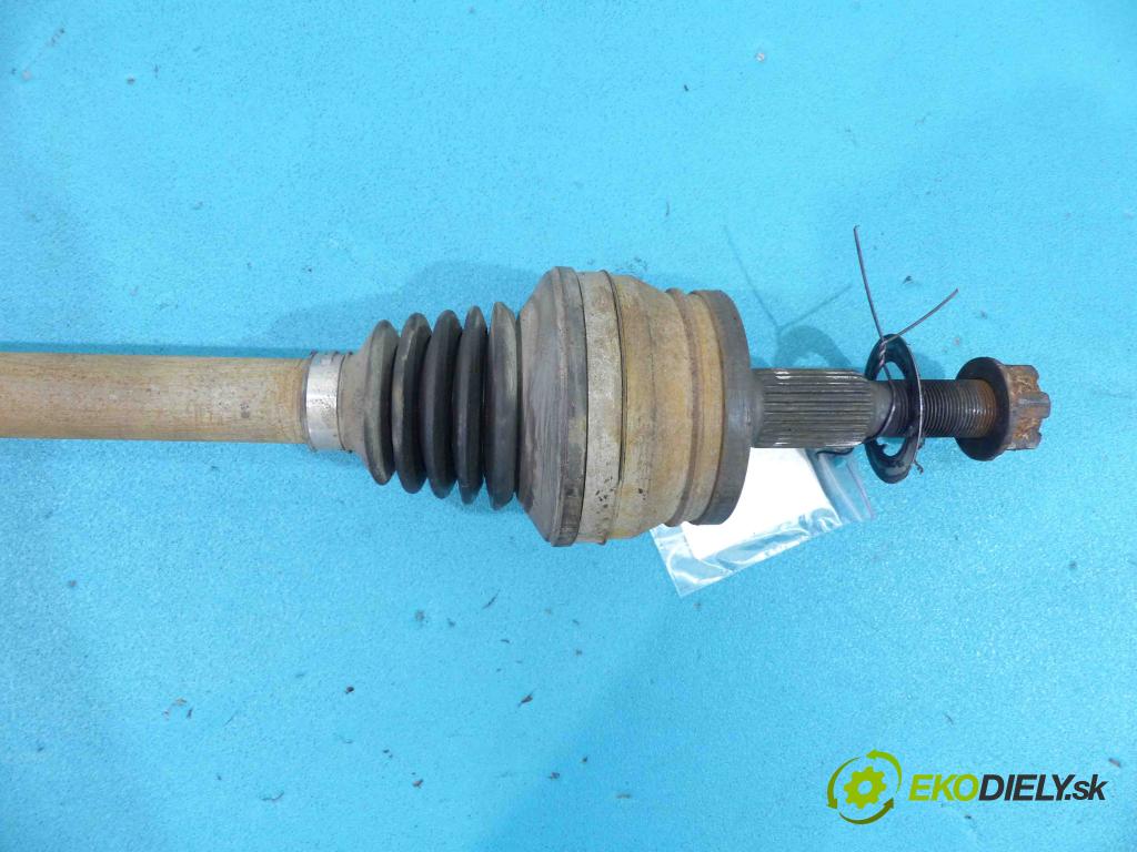 Chrysler 300c 3.0 CRD 218 HP automatic 160 kW 2987 cm3  Poloos pravá  (Poloosy)