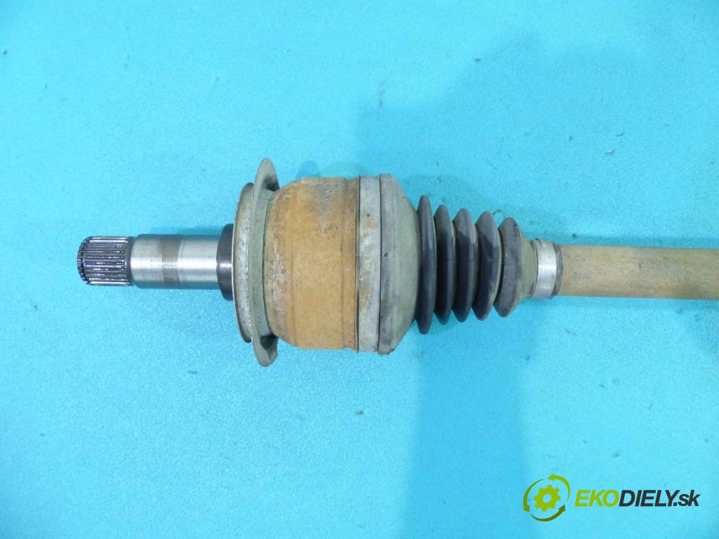 Chrysler 300c 3.0 CRD 218 HP automatic 160 kW 2987 cm3  Poloos pravá  (Poloosy)