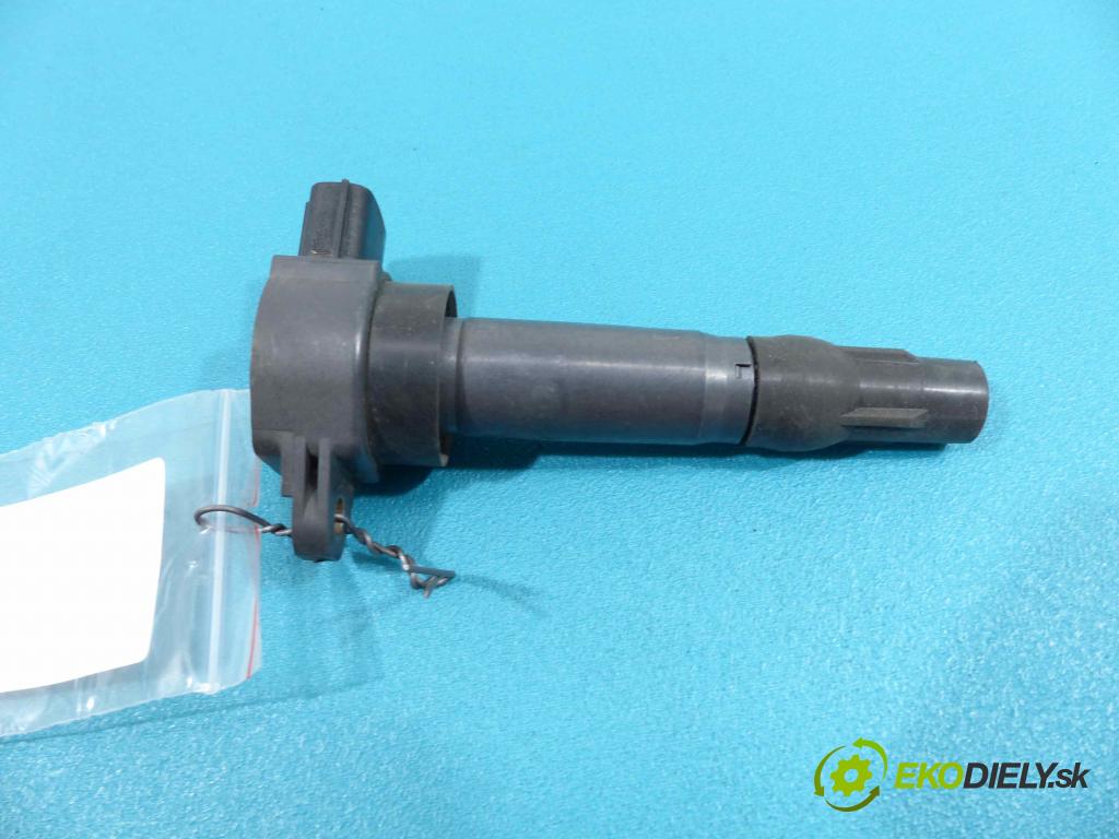 Mitsubishi Colt Z30 VI 04-12 1.3 16V - 95 HP automatic 70 kW 1300 cm3  Cievka zapaľovacia FK0330 (Zapaľovacie cievky, moduly)