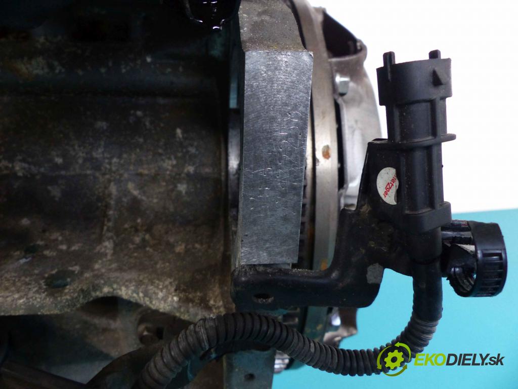 Hyundai I30 I 2007-2012 1.4 16V - 109 hp manual 80 kW 1396 cm3  motor G4FA