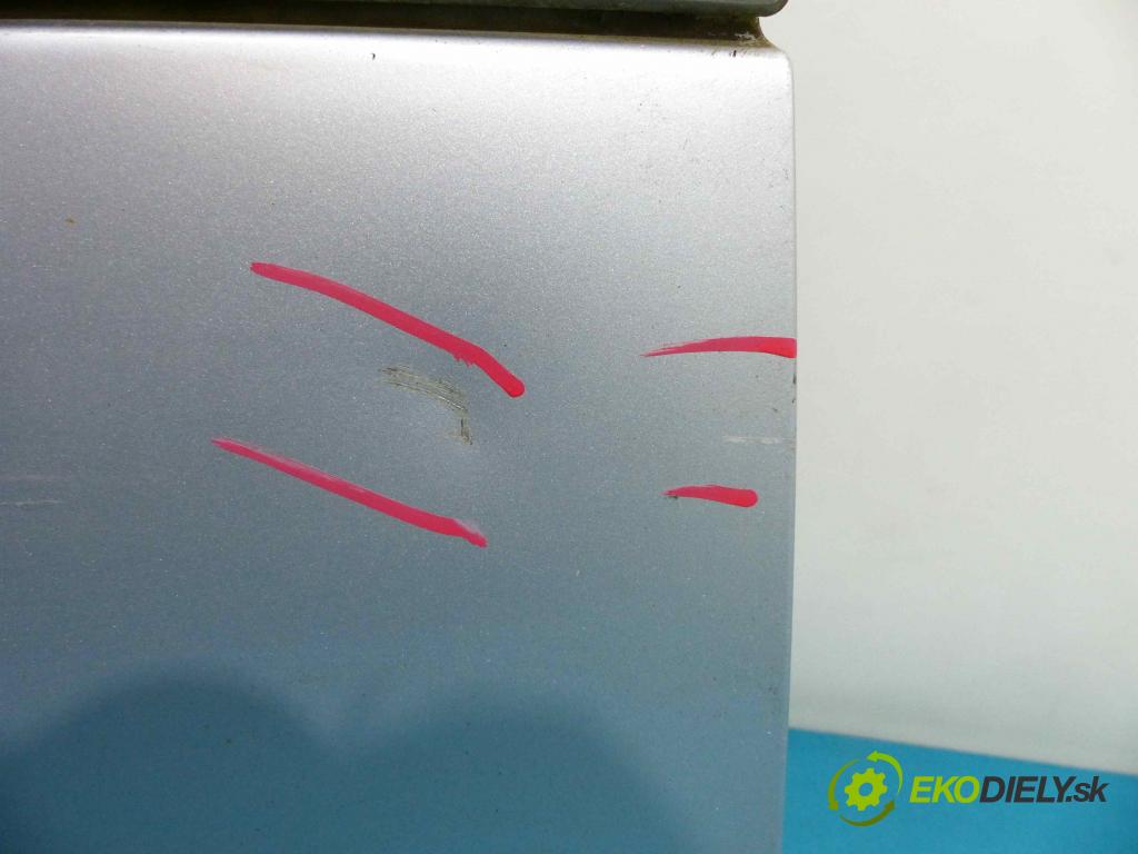 Mitsubishi Colt Z30 VI 04-12 1.3 16V - 95 hp automatic 70 kW 1300 cm3  zadní část kapota  (Zadní kapoty)