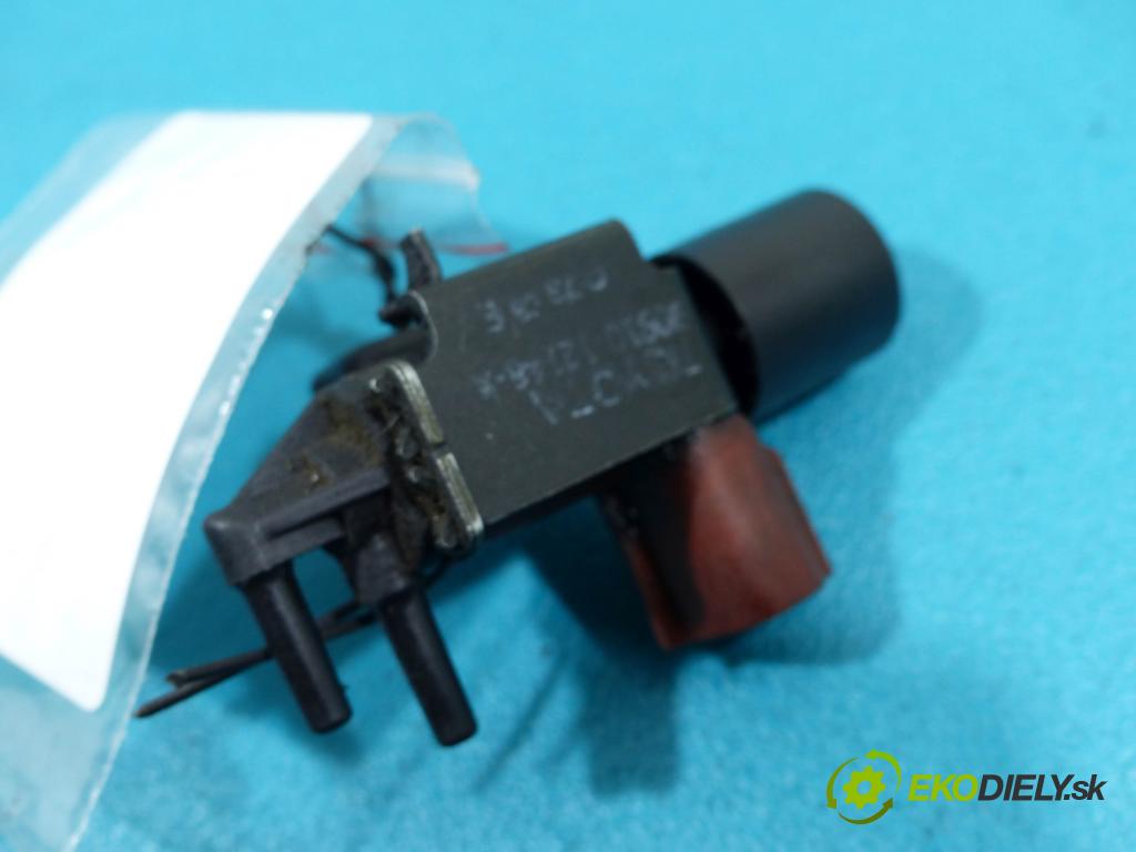 Toyota Land Cruiser III J90 1996-2002 3.0 TD 125 HP manual 92 kW 2982 cm3 5- Ventil tlaku  (Ventily)