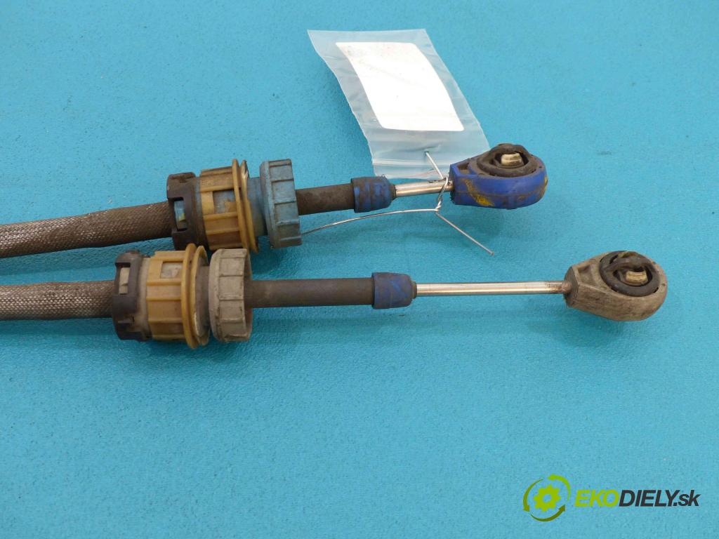 Peugeot 308 1.6 HDI 90 HP manual 66 kW 1560 cm3  Kulisa - -  (Rýchlostné páky / kulisy)