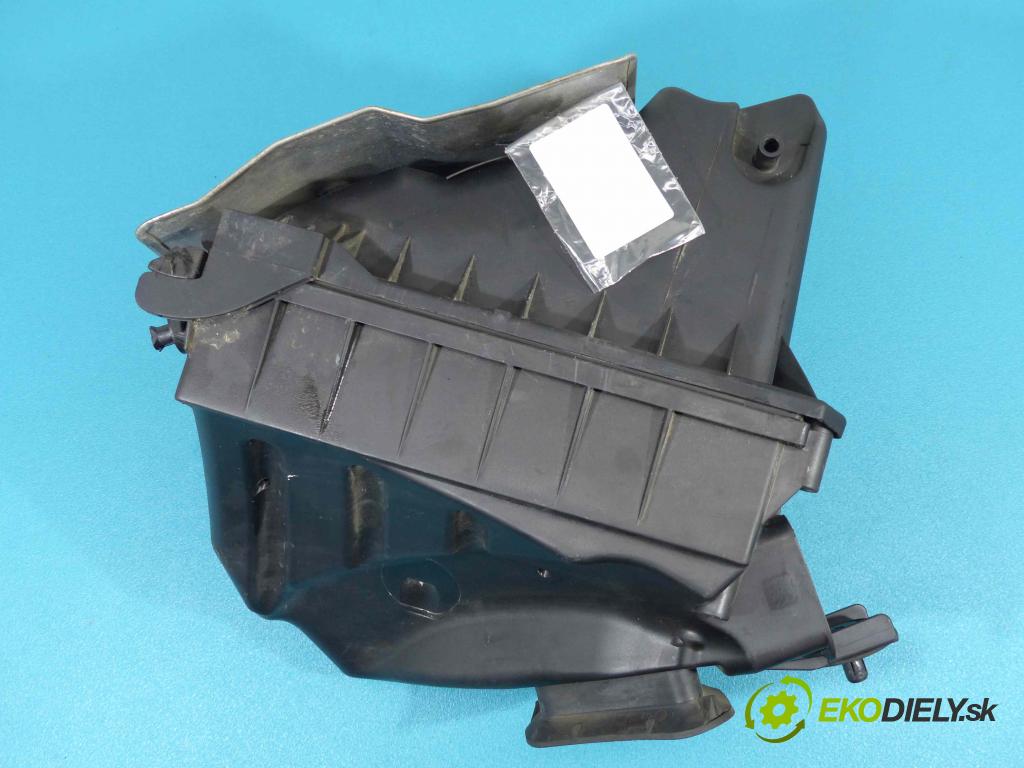 Seat Exeo 2.0 TDI 143 hp manual 105 kW 1968 cm3  obal filtra vzduchu 03G133837 (Kryty filtrů)